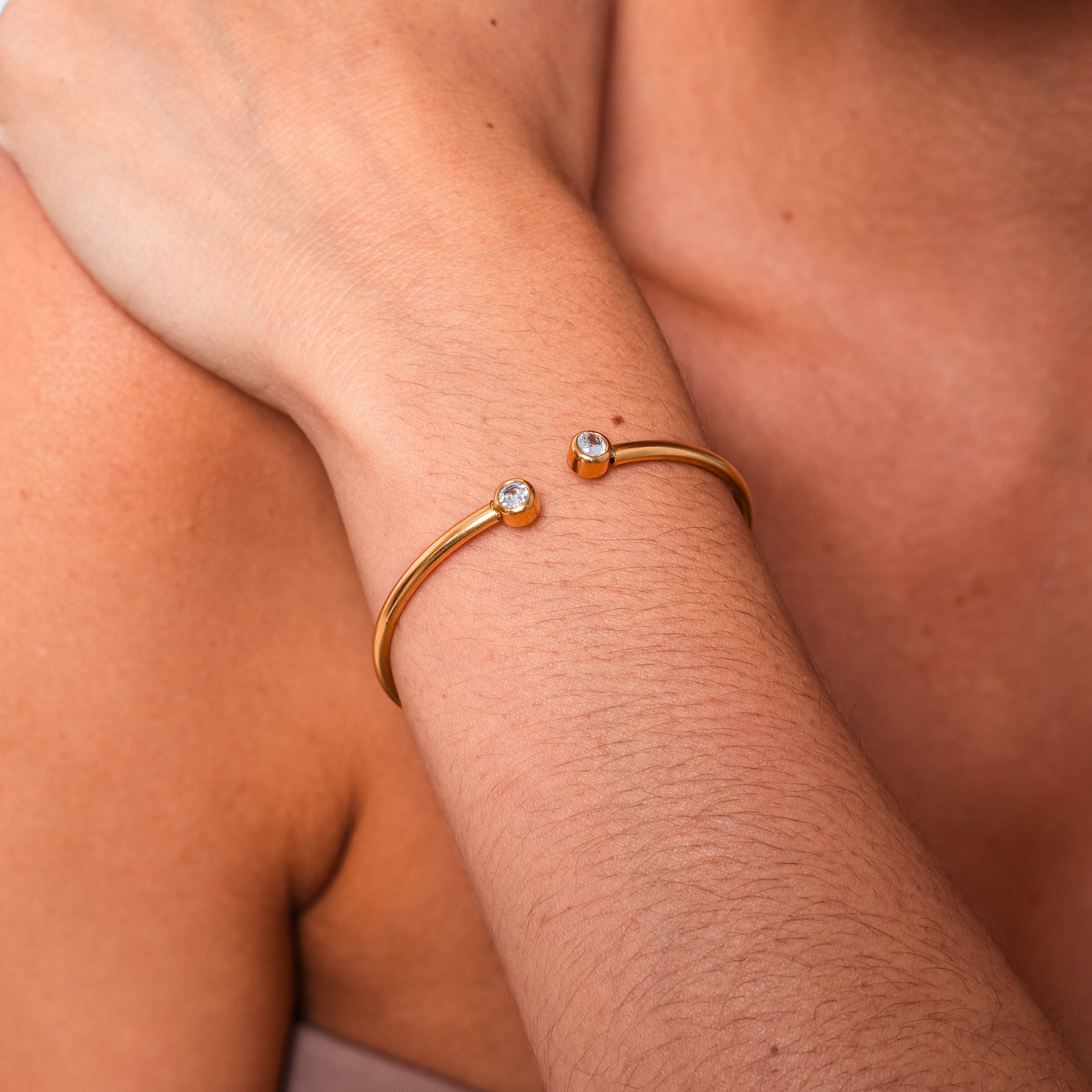 Bracelet with double crystals