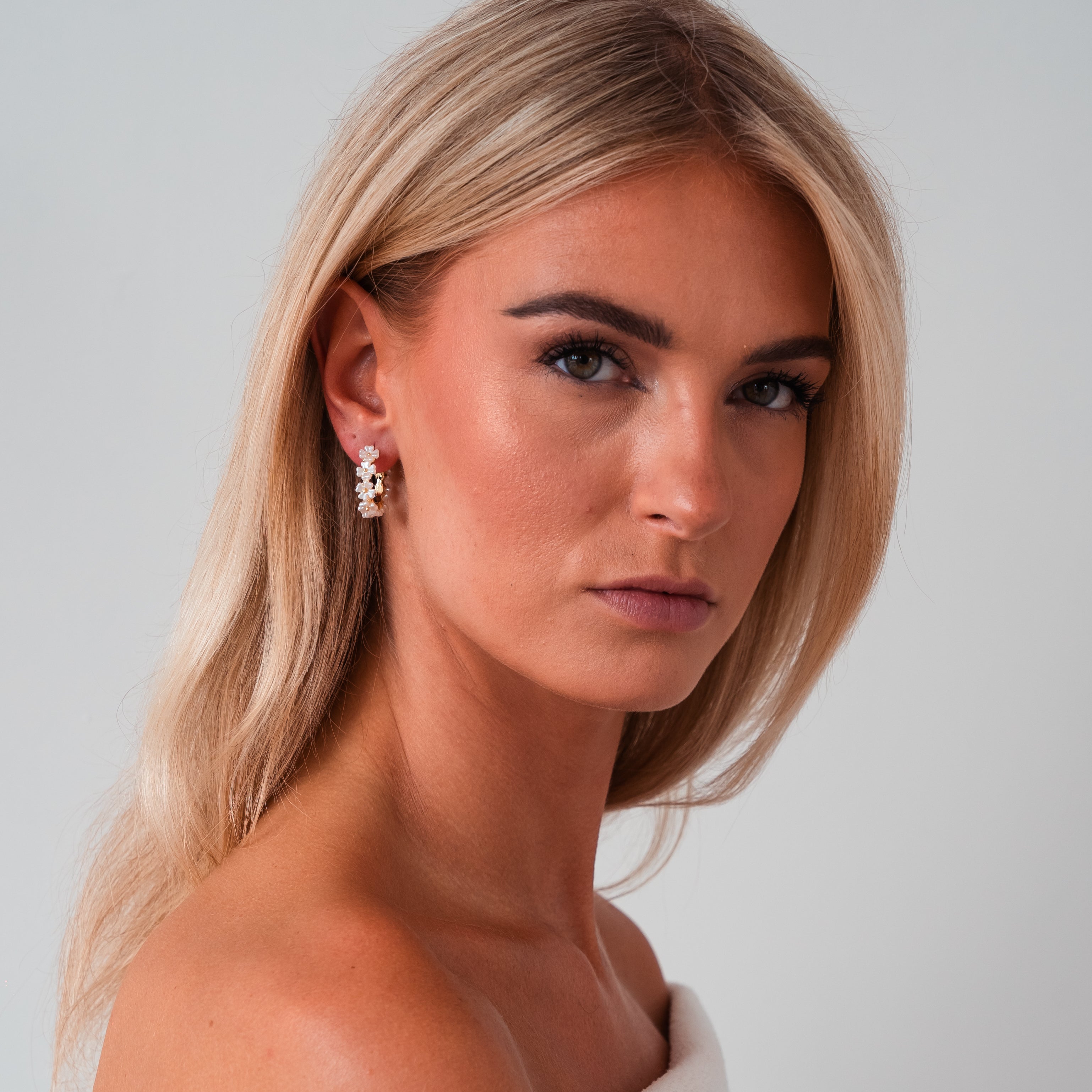 Pearl Flower Earring