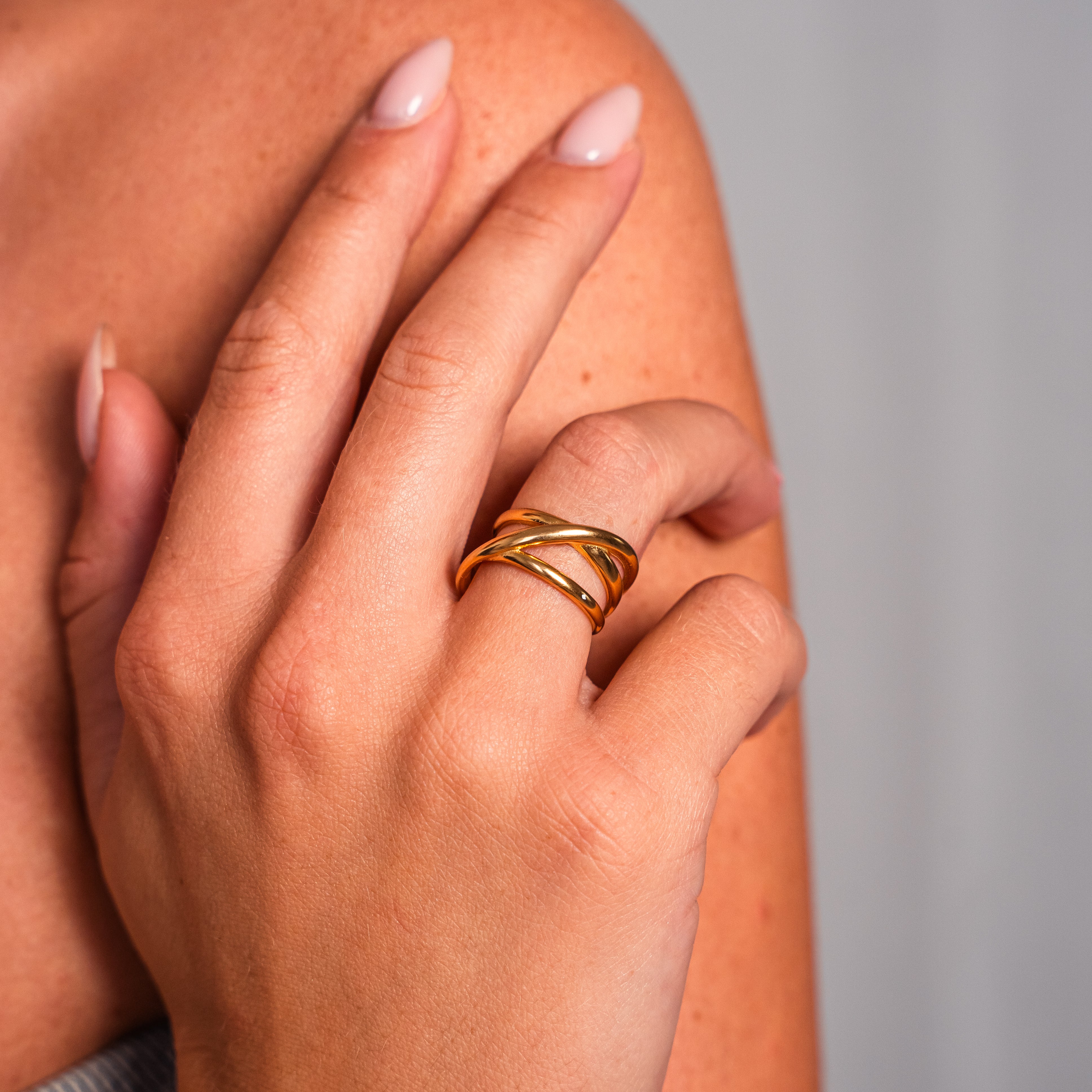 Ring with Gold Bearing