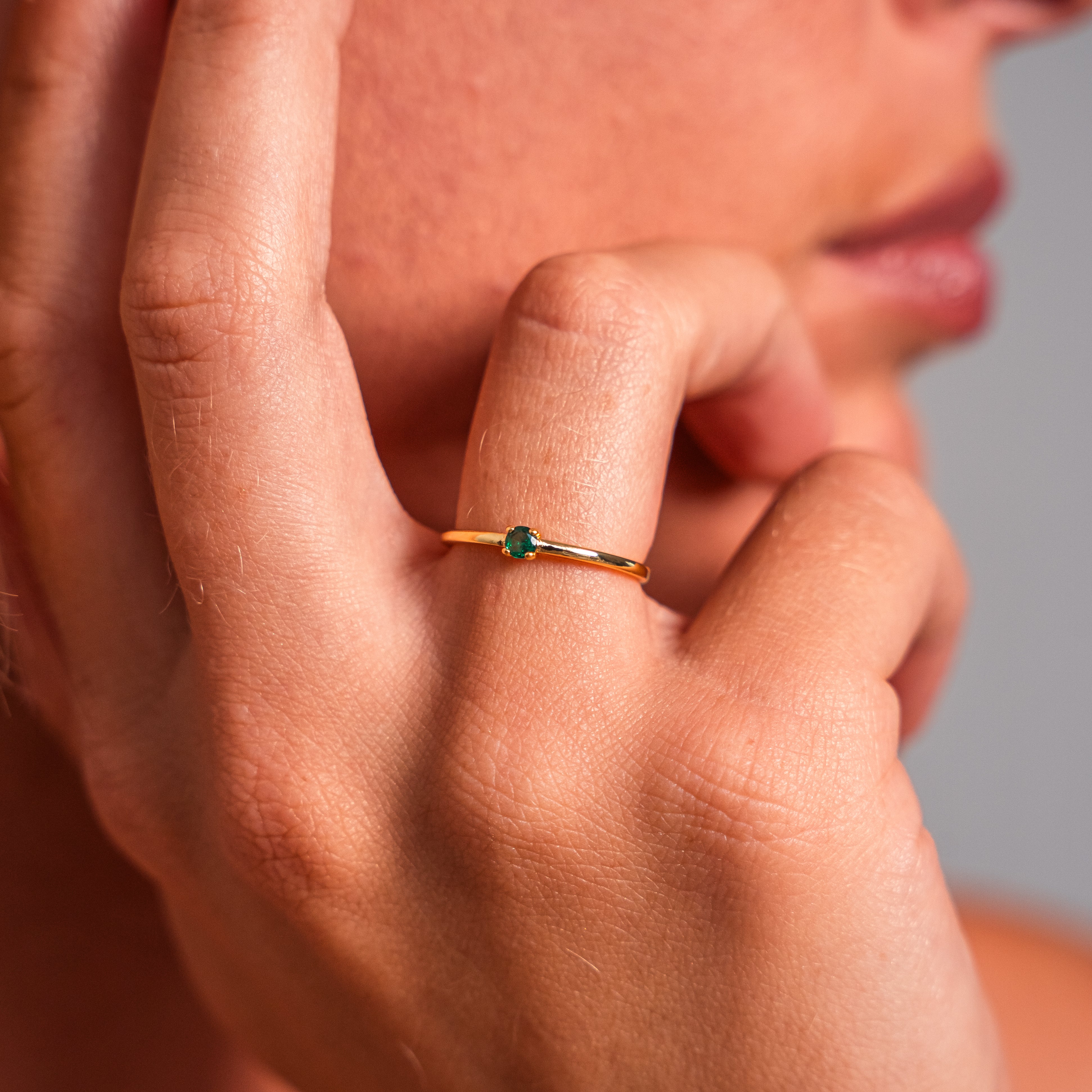 Emerald stone Ring