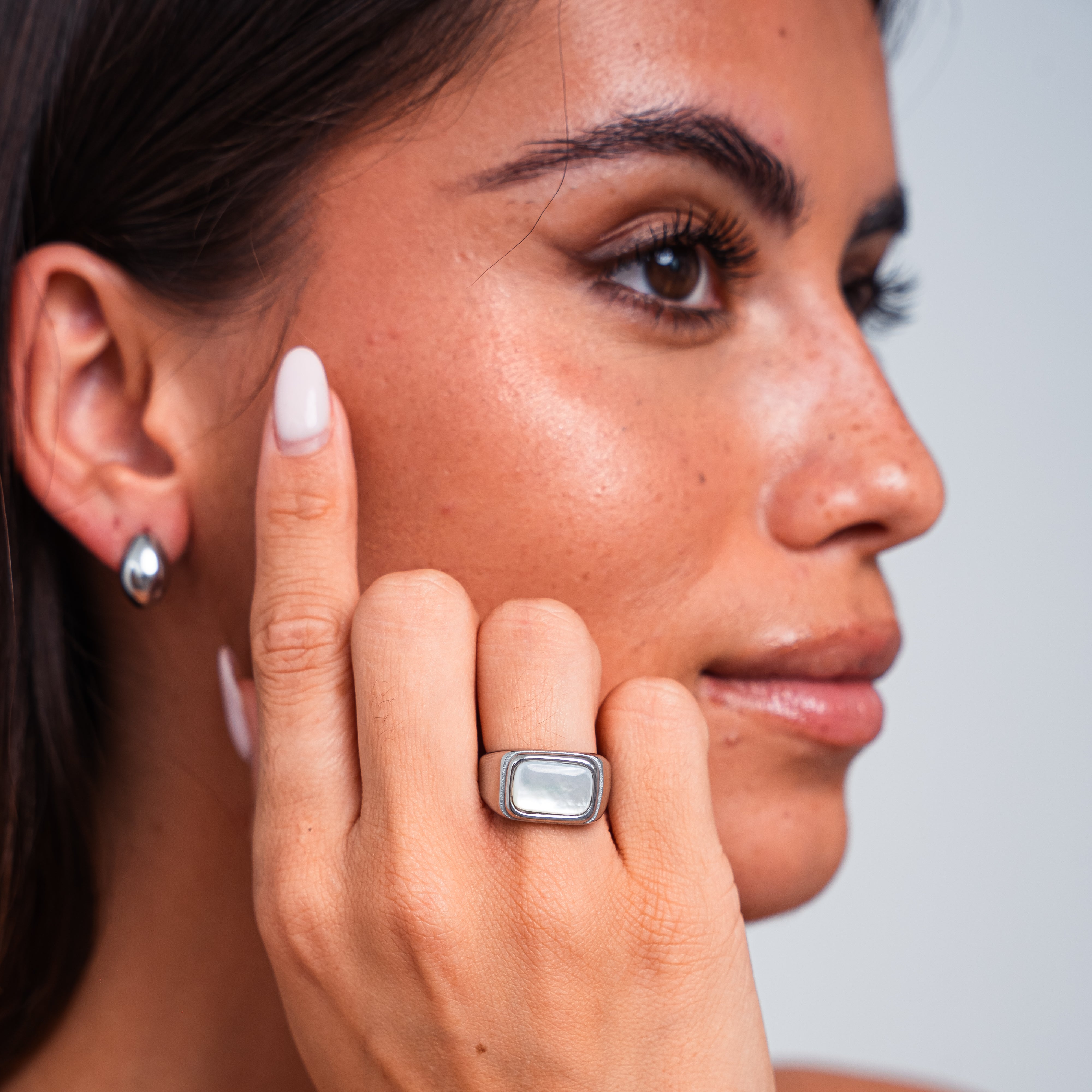 Leia Pearl Ring