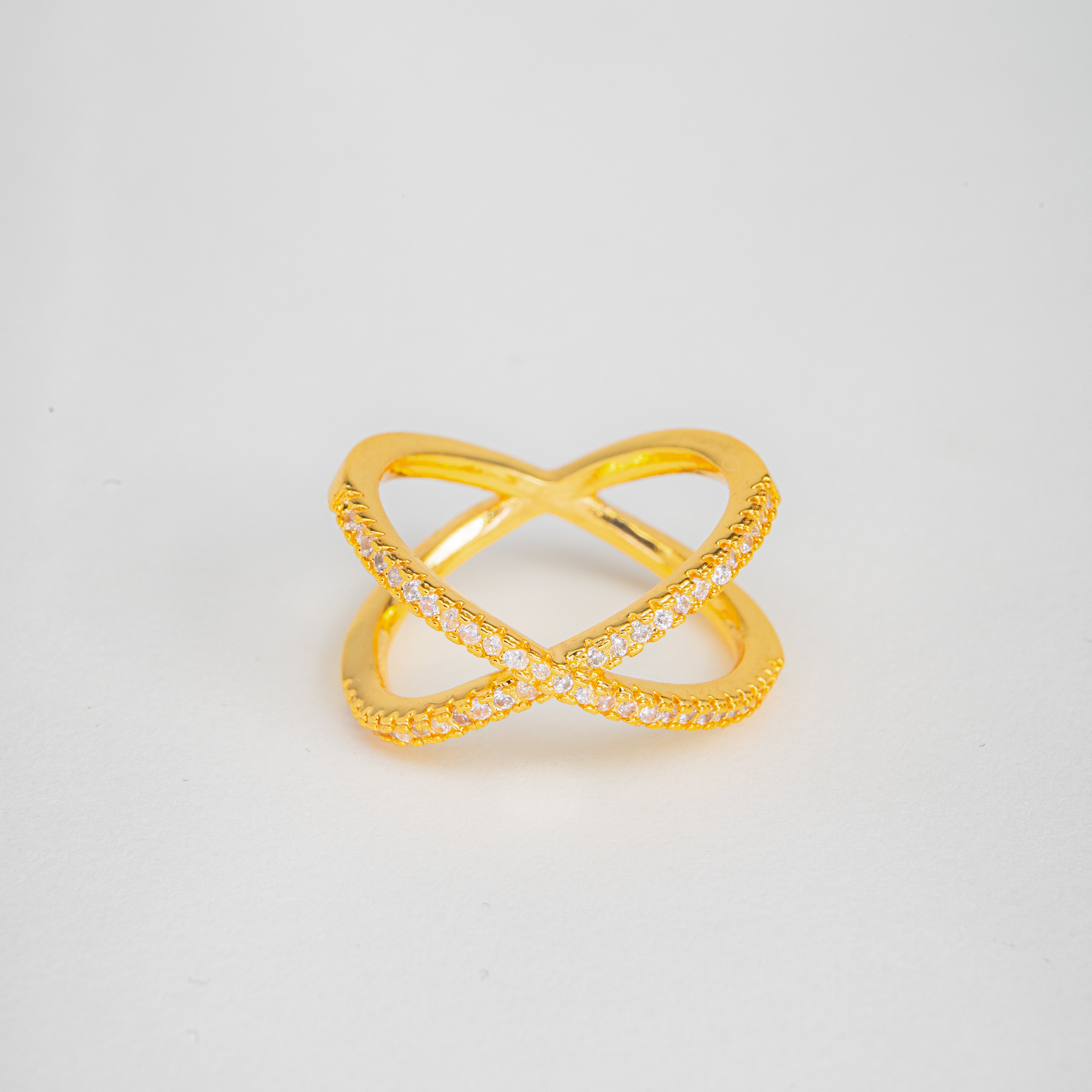 Evas Gold Harmony Ring