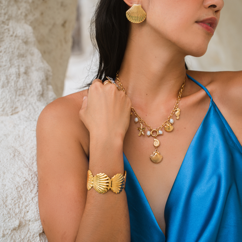 Golden Seashells